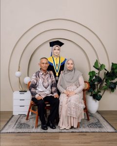 Studio Foto Wisuda Majalengka Terbaik