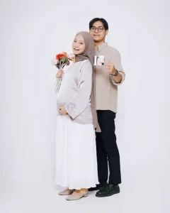 Self Foto Maternity Bandung