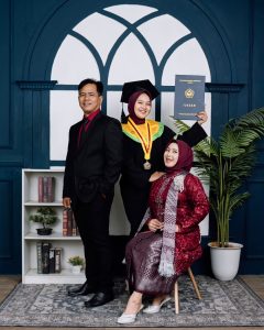 Studio Foto Wisuda Majalengka