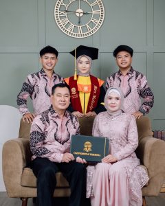 Jasa Foto Wisuda Sumedang Terbaik